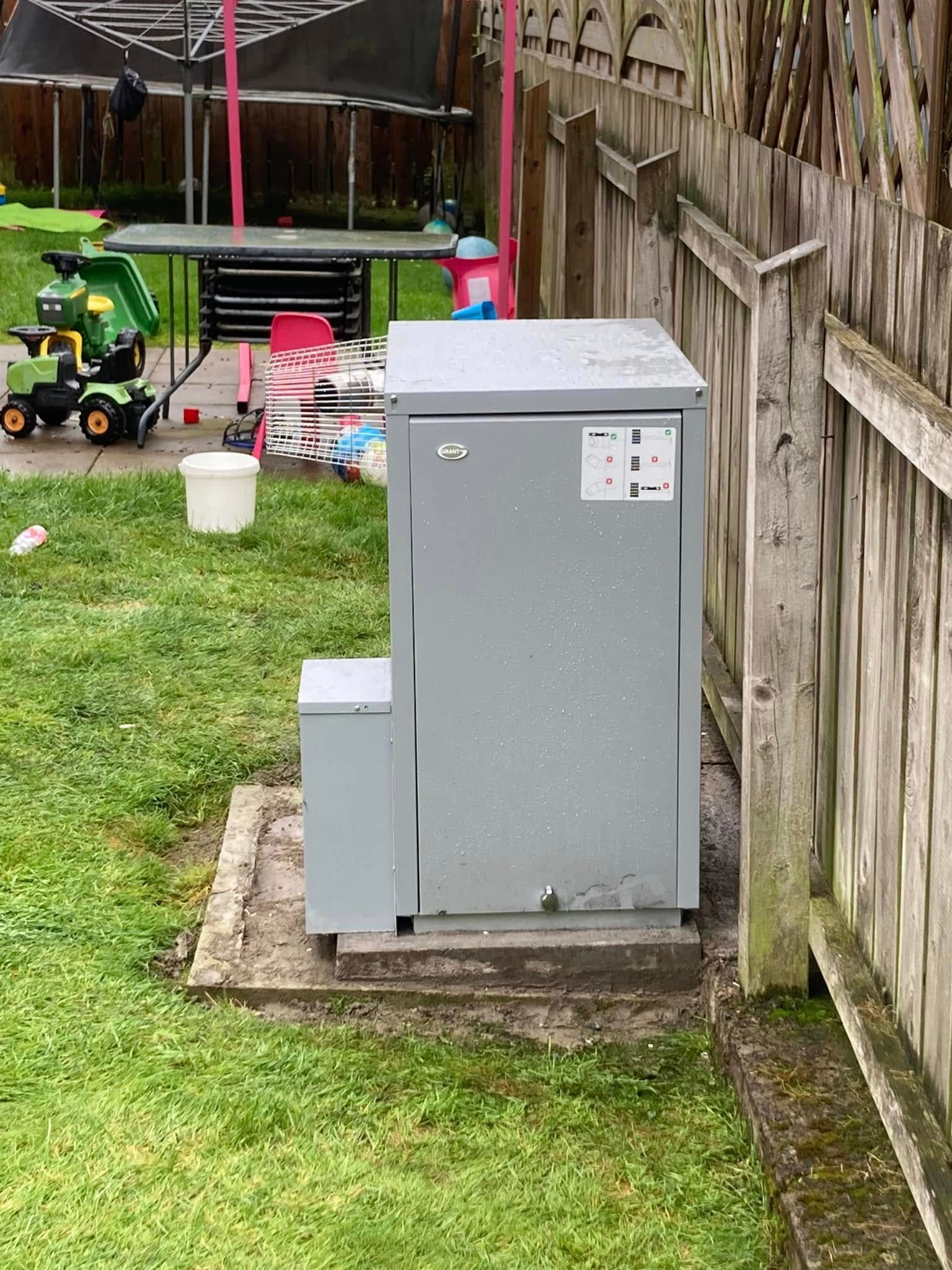 Boiler Replacement and Power Flush Recently Completed in Eglish - BMK job photo 3